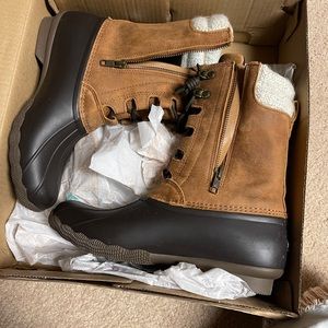 Sperry Boots